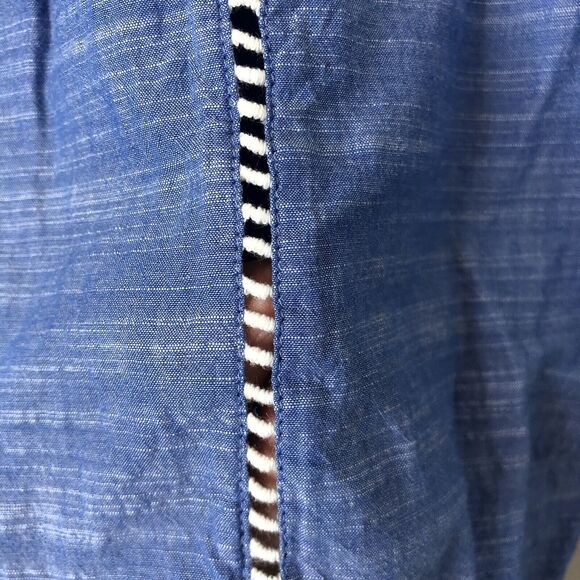 Ann Taylor Loft Outlet Women's 3/4 Bell Sleeve Blouse w/Lace Detail Size Small - Picture 3 of 9